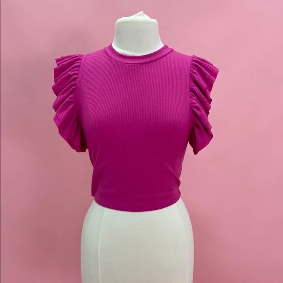 Lizard Thicket Pink Ruffled Crop T-Shirt - Picture 1 of 1